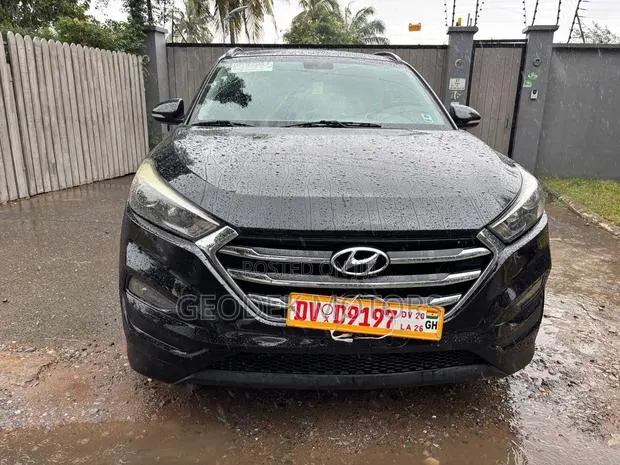 Hyundai Tucson Limited AWD 2016 Black · Photo 1
