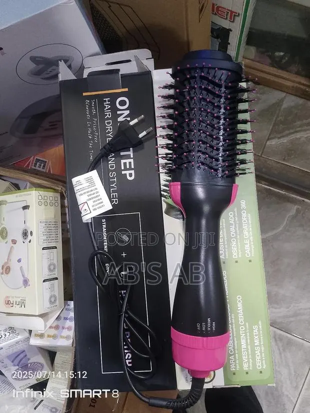 Hair Dryer Brush · Photo 1