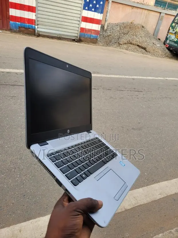 Laptop HP EliteBook 840 G3 8GB Intel Core i5 SSD 256GB · Photo 1