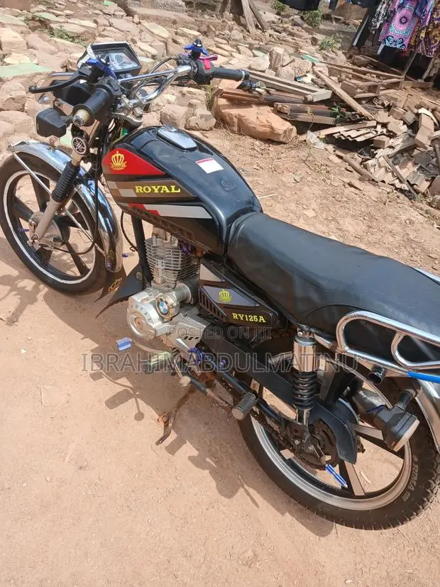 Royal RY125 2024 Black · Photo 1