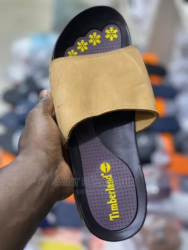Timberland Slippers · Photo 1