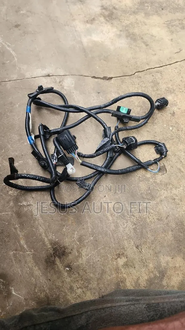 Toyota Rav4 2019-2022 Front Radar Engine Room Wire (82114-0r030) · Photo 1