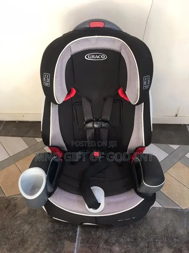 Toddlers Graco Nautilus 65 3 in 1 Harness Booster Car Seat From U. S. · Photo 1