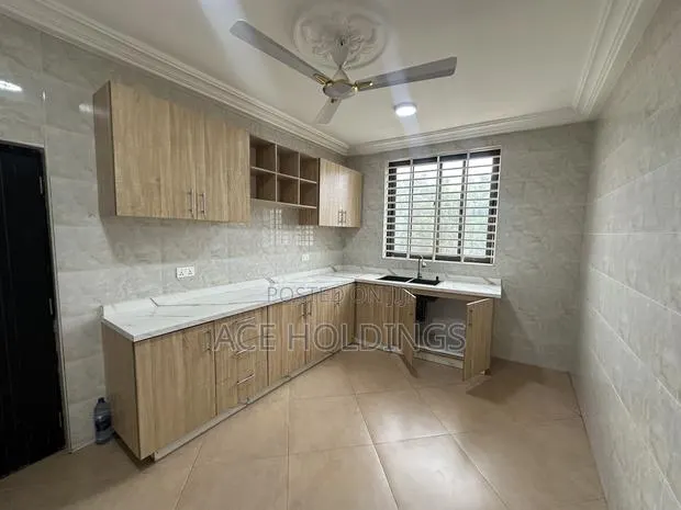 2bdrm Apartment in Lakeside for rent · Photo 1