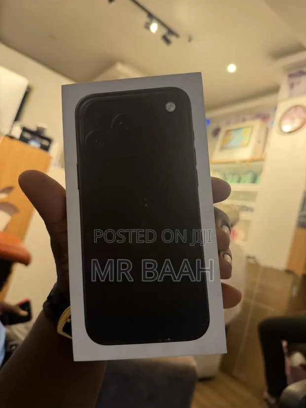 New Apple iPhone 18 Pro Max 512 GB Black · Photo 1