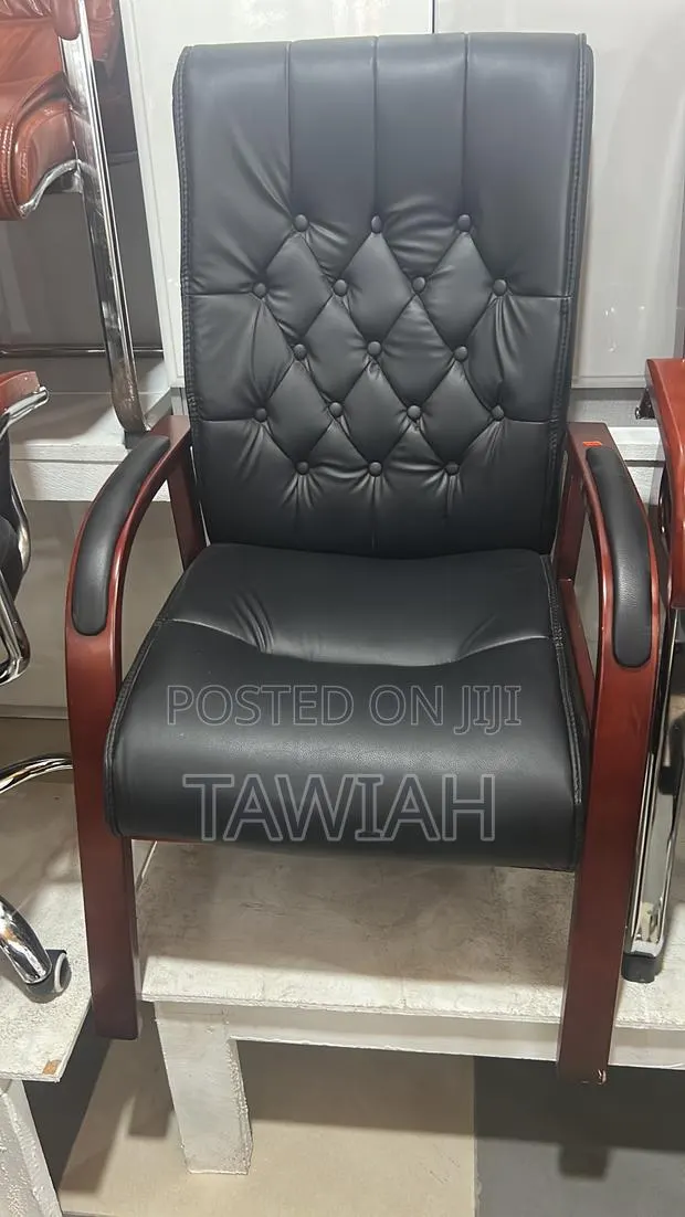 Latest in Town Office Chair · Photo 2