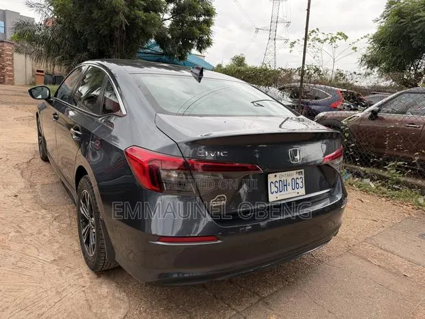 Honda Civic EX-L CVT 2024 Gray · Photo 1