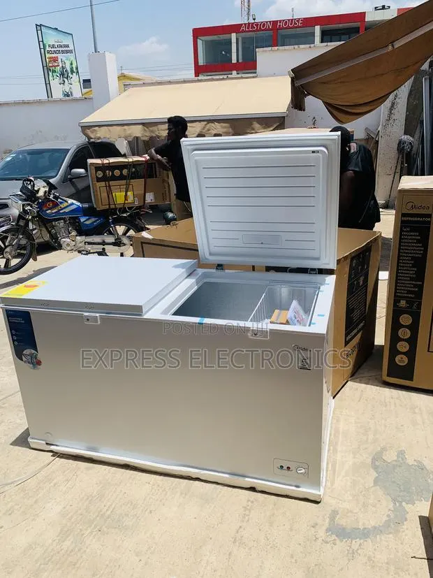 Texr Us for Your Chest Two Doors Midea 508l · Photo 1