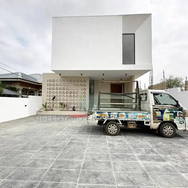 4bdrm House in Nanakrom, Ashaley Botwe for sale · Photo 1