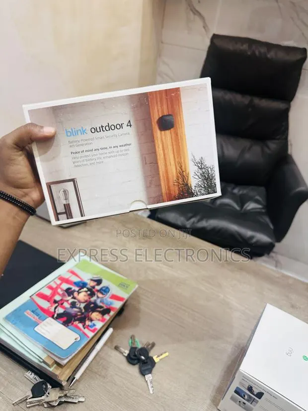 Zealous Sleek Blink Outdoor 4 · Photo 1
