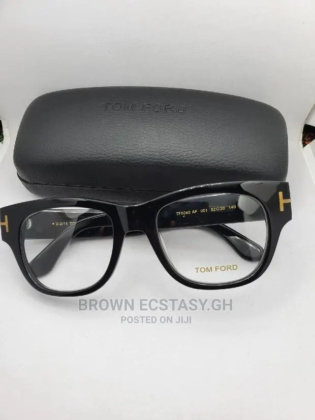 Tom Ford Glasses · Photo 1