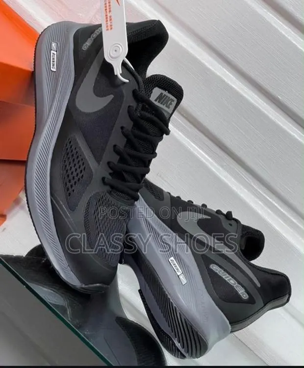 Nike Runner · Photo 1