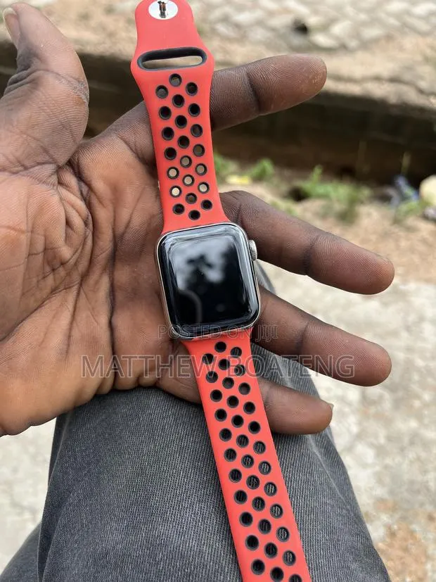 Apple Watch Series 5