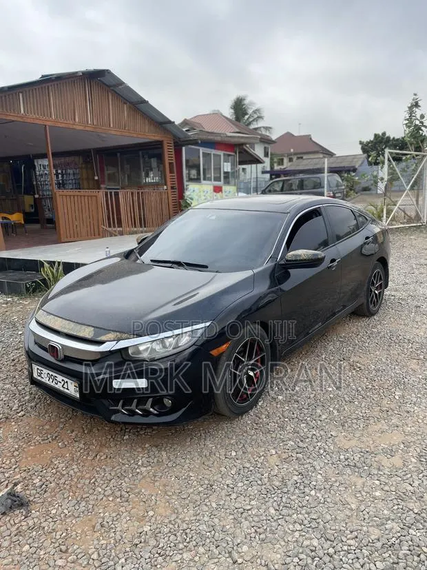 Honda Civic EX Sedan 2018 Black · Photo 1