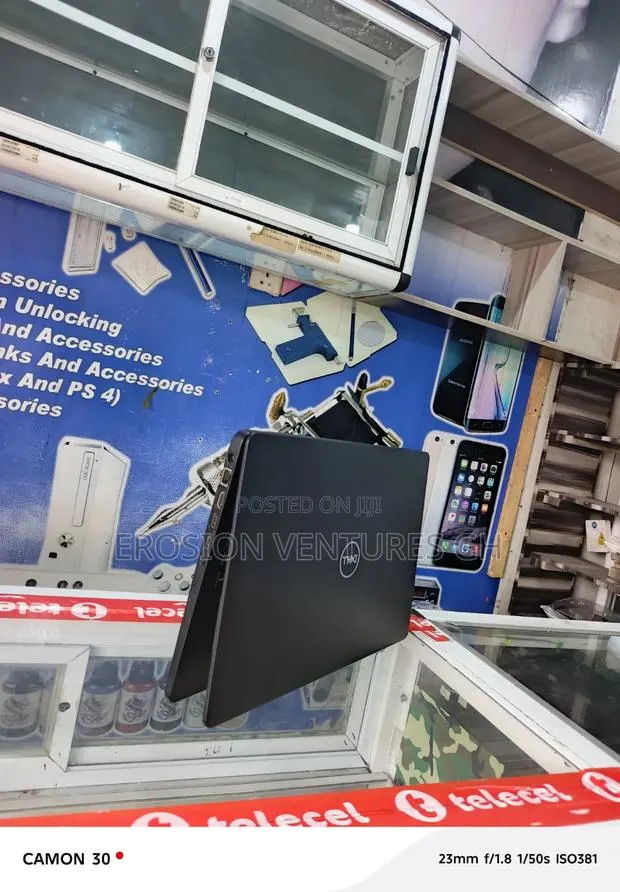 Laptop Dell 8GB Intel Core i7 HDD+SSD 256GB · Photo 1