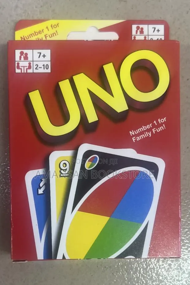 Uno Family Card Game · Photo 1
