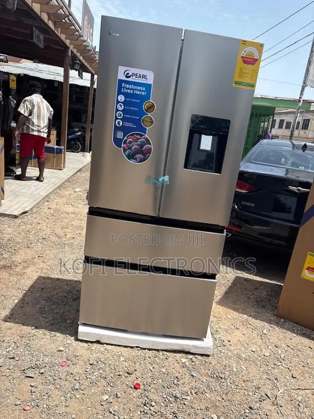 Premium Pearl 531l 4-Door Refrigerator · Photo 1