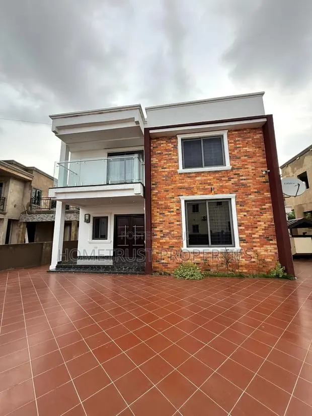 Furnished 4bdrm Duplex in East Legon American for rent · Photo 1