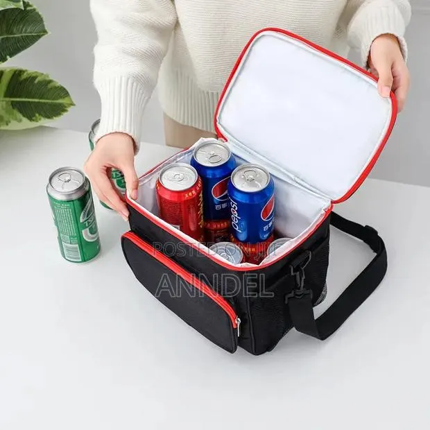 Insulated Lunch Bag · Photo 1