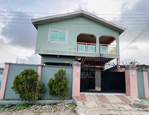 5bdrm House in Franjie Realty, Kasoa for rent · Photo 1
