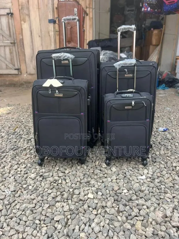 4 in 1 Quality Material Luggage (Black) · Photo 1