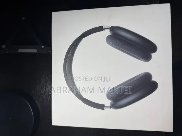 AirPods Max · Photo 1