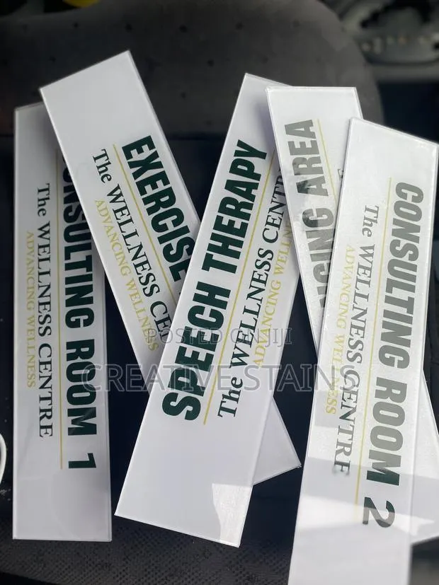 Door Labels · Photo 1