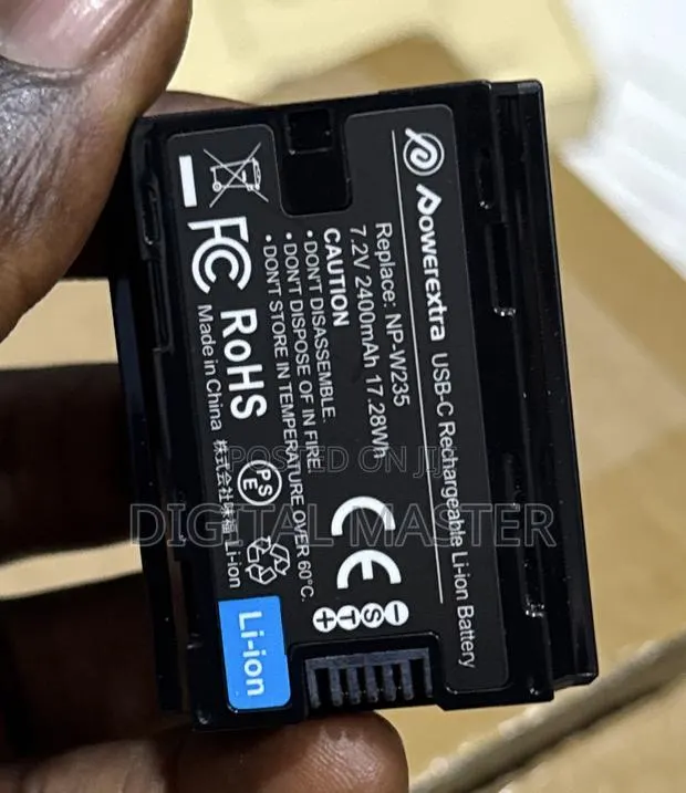 Np-w235 Usb-c Rechargeable Li-ion Battery (7.2v 2400mah 17.28wh) · Photo 1