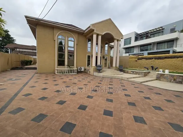 6bdrm House in Regimanuel Estate, Airport Residential Area for rent · Photo 1