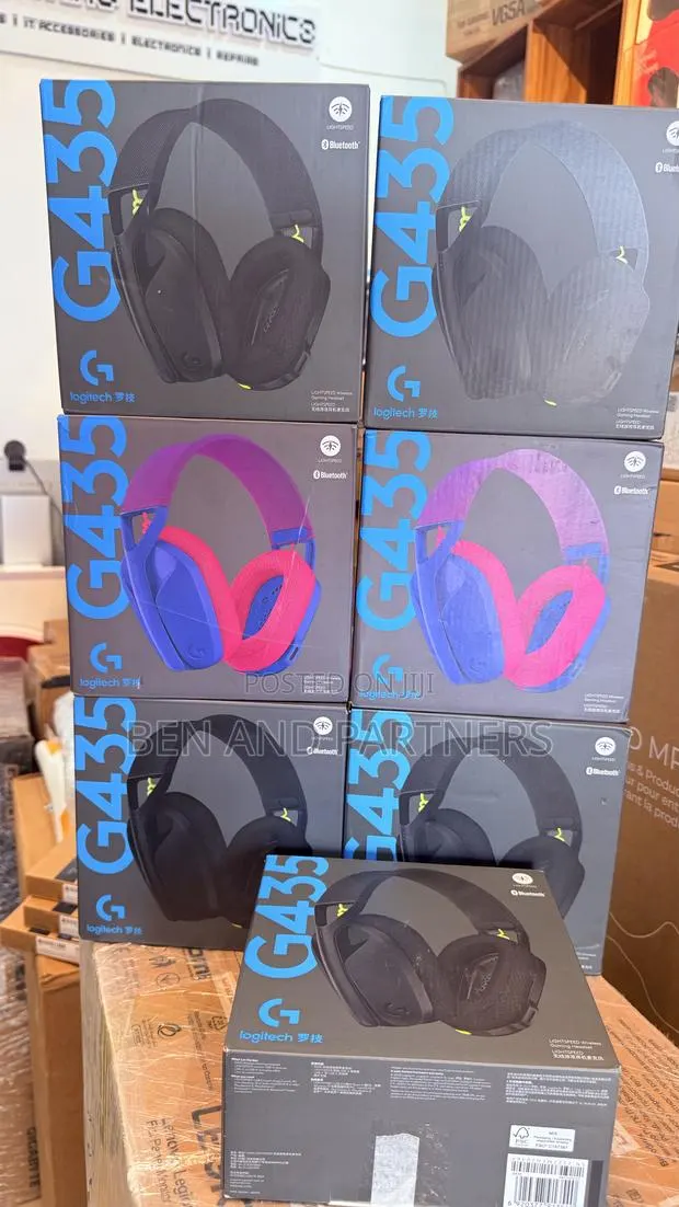 Logitech G435 Lightspeed and Bluetooth Wireless Gaming Headset · Photo 1