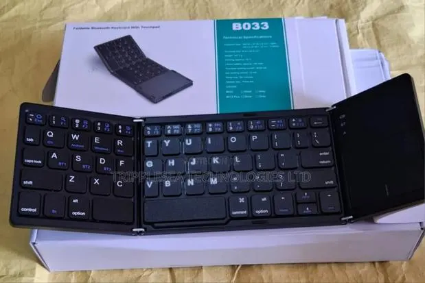 Bluetooth Laptop Flexible Keyboard B033 · Photo 1