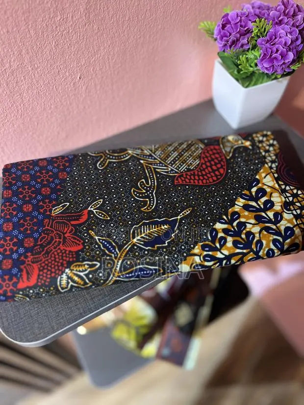 African Fabrics · Photo 1