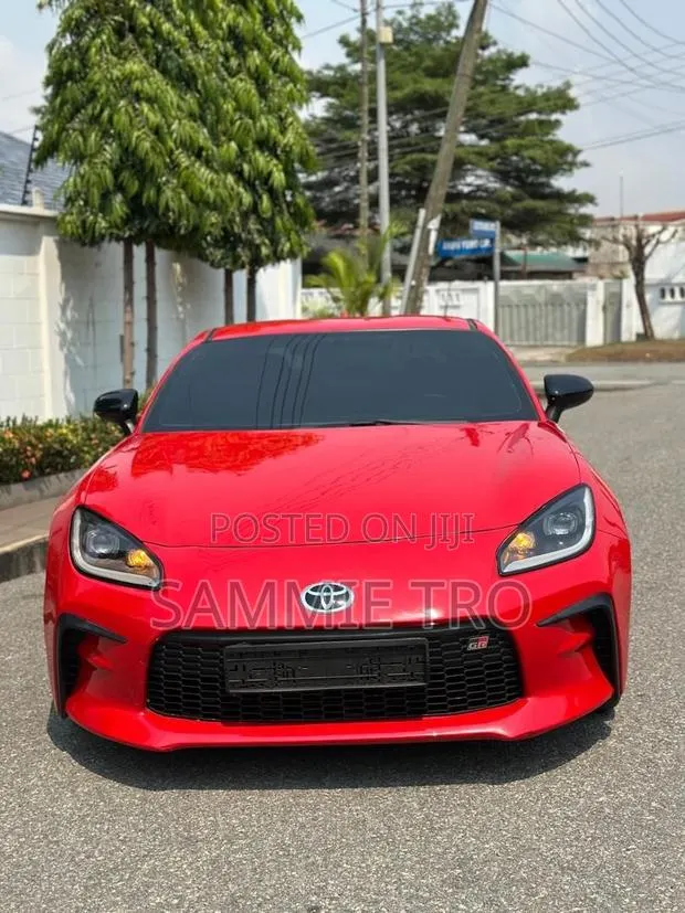 Toyota GR86 Premium (2.4L 4cyl 6A) 2024 Red · Photo 1