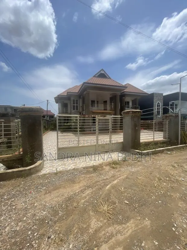 5bdrm Mansion in East Legon Hills for sale · Photo 1