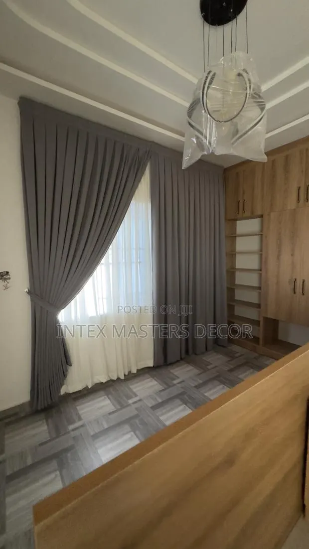 High End Curtains · Photo 1