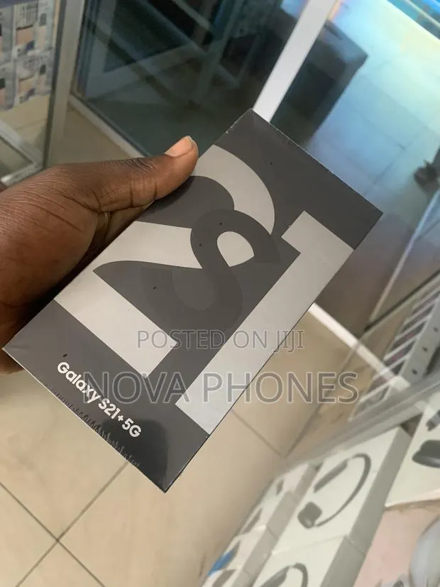 New Samsung Galaxy S21+ 5G 128 GB Black · Photo 1
