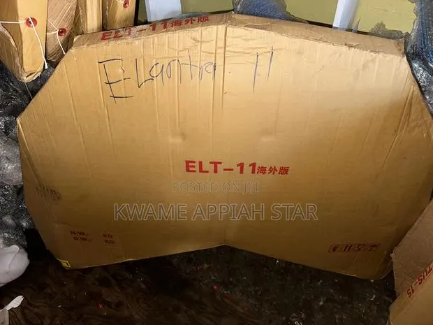 Elantra 2011,2012,2013,2014,2015 Bonnet/Hood · Photo 1