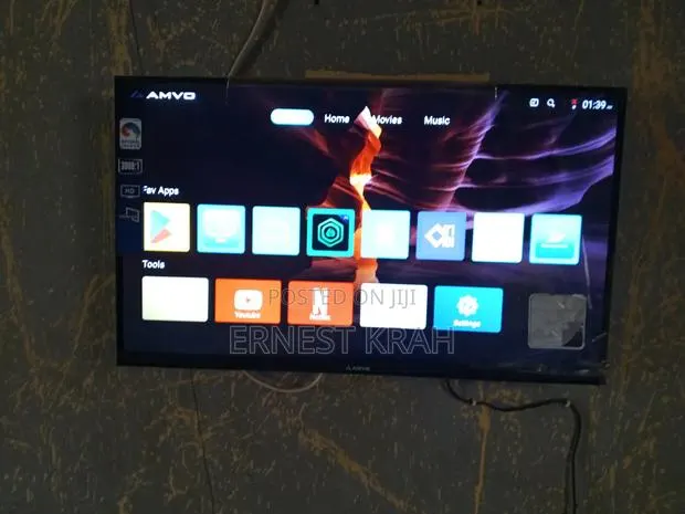 Amvo 32 inches TV Display · Photo 1
