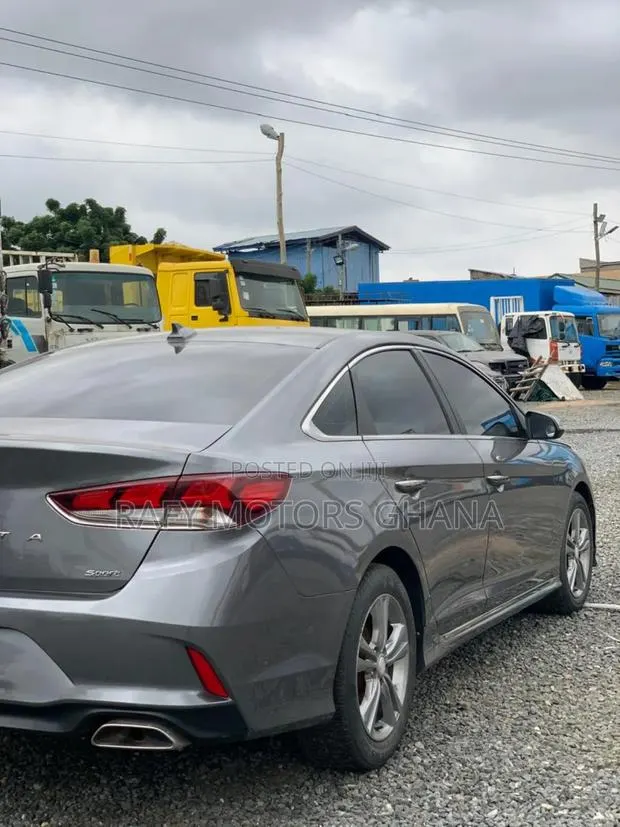 Hyundai Sonata 2018 Gray · Photo 1