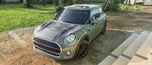 Mini Cooper 2016 · Photo 1