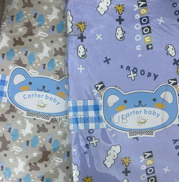 Coloured Cot Sheet · Photo 2