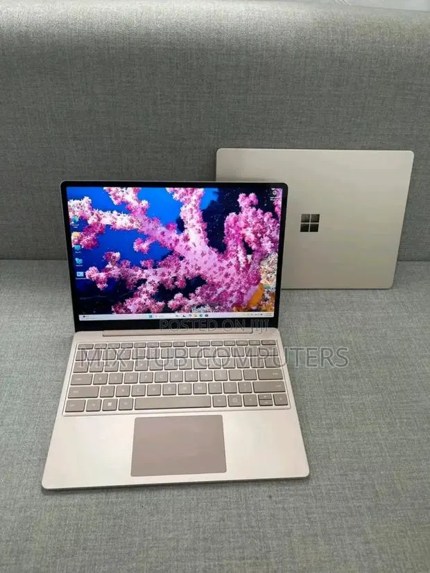 Laptop Microsoft Surface Laptop 16GB Intel Core i5 SSD 512GB · Photo 1