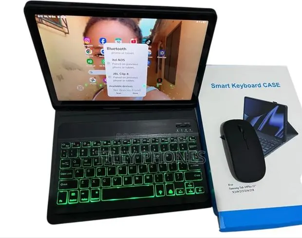 Galaxy Tab A9/A11 Keyboard Cover · Photo 1
