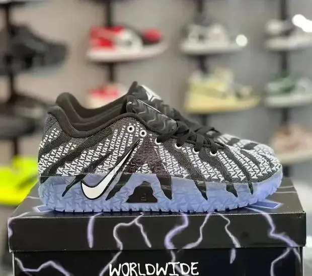 Nike Ja 3 Warning Label · Photo 1