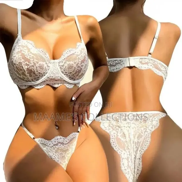 Ladies Lace Lingerie Set Bra and Panties · Photo 1