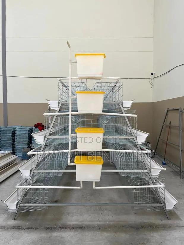 Battery Cage · Photo 1