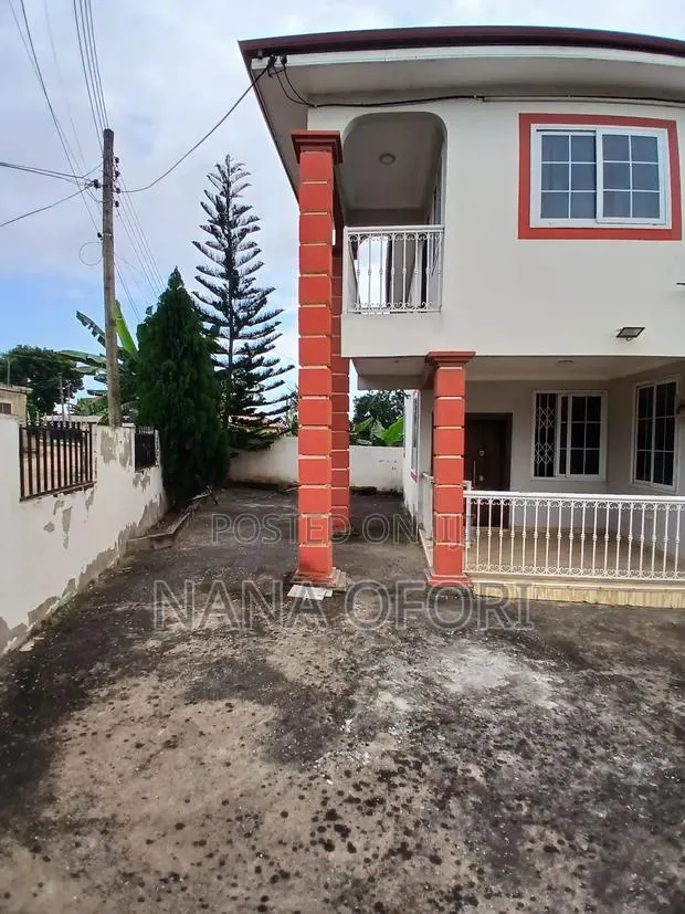 4bdrm House in Kwabenya Estate for rent · Photo 1