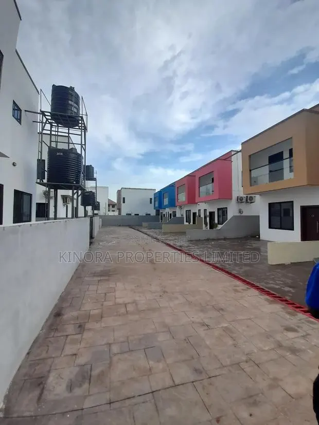 3bdrm Townhouse / Terrace in Tango Hills, Accra Metropolitan for rent · Photo 1