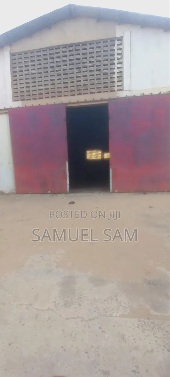 500 Square Meters of Warehouse for Rent at Tema · Photo 1