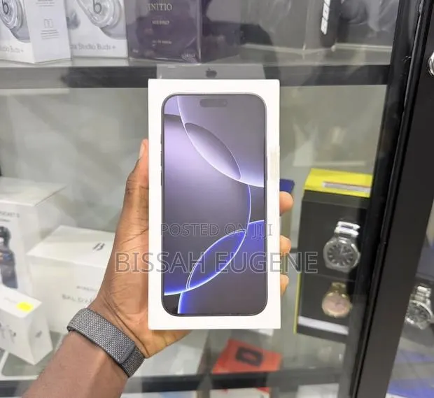 New Apple iPhone 16 Pro 512 GB Gray · Photo 1
